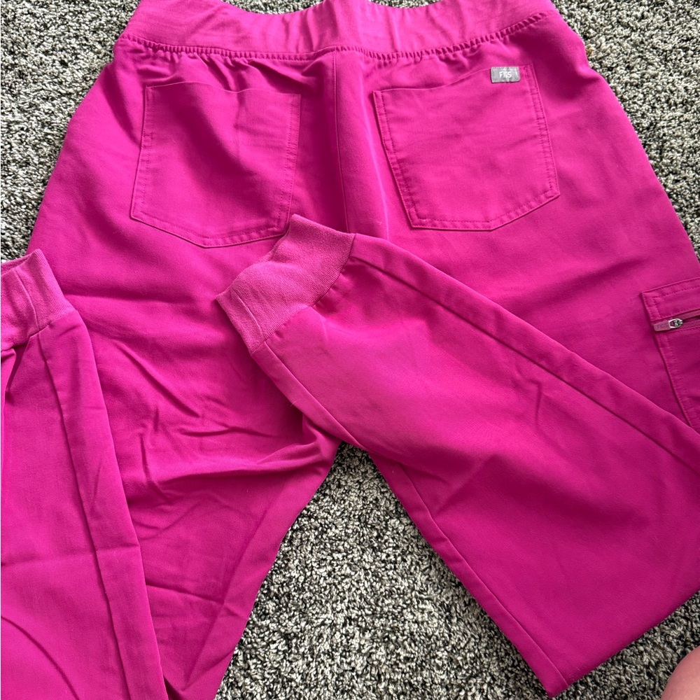 Figs Pink Joggers Relaxed Fit Sweatpants